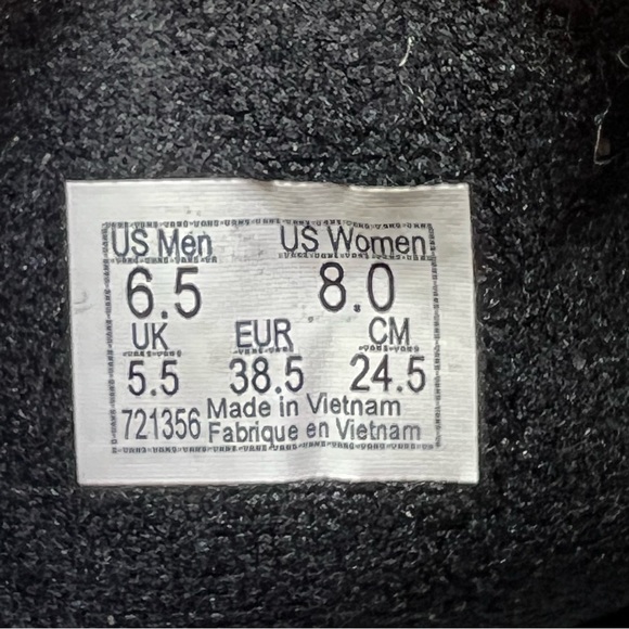 Vans Old Skool MTE All Weather Skate Shoes Black Camo Size 8 Wmns BRAND NEW - Picture 10 of 10